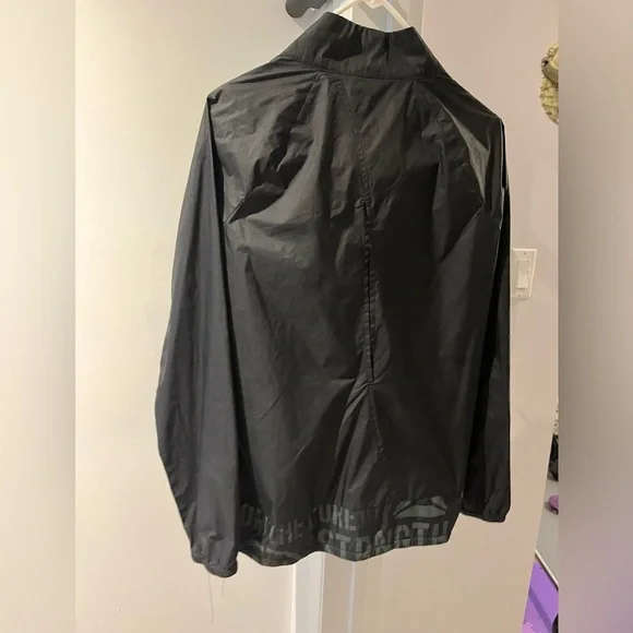 Full zip Reebok windbreaker size small - Picture 2 of 5